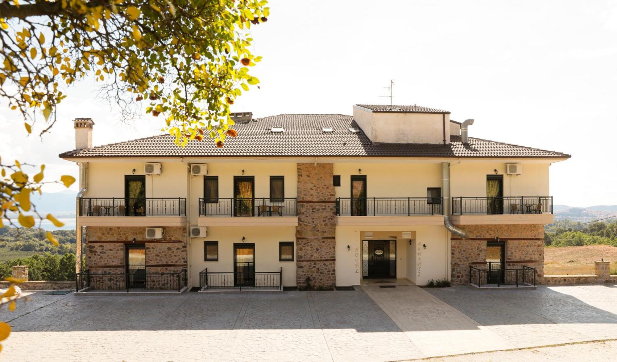 Hotel Agnanti Unique Hospitality Kastoria Bagian luar foto
