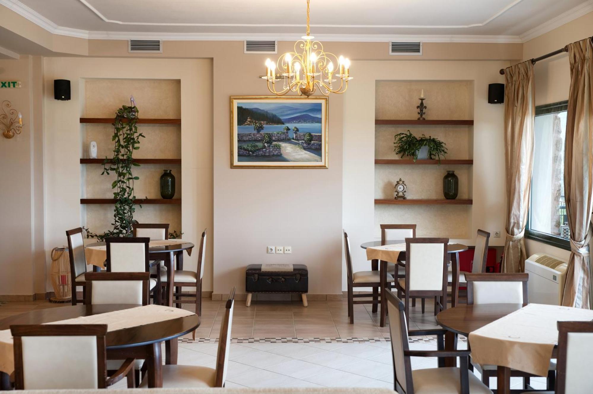 Hotel Agnanti Unique Hospitality Kastoria Bagian luar foto