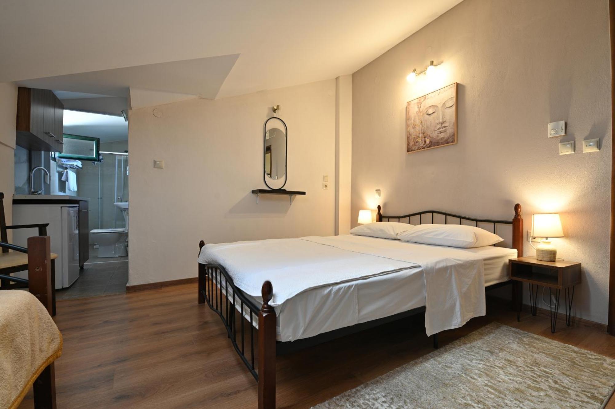 Hotel Agnanti Unique Hospitality Kastoria Bagian luar foto