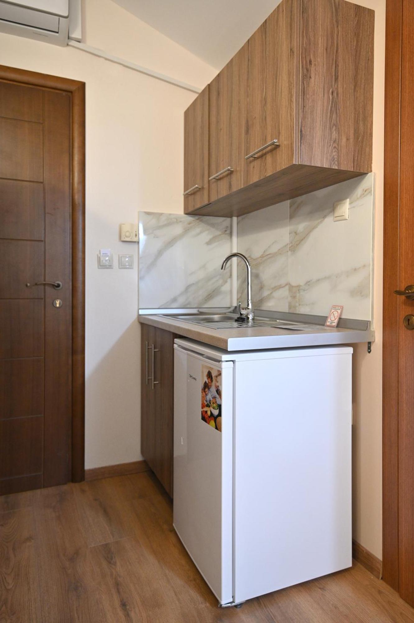 Hotel Agnanti Unique Hospitality Kastoria Bagian luar foto